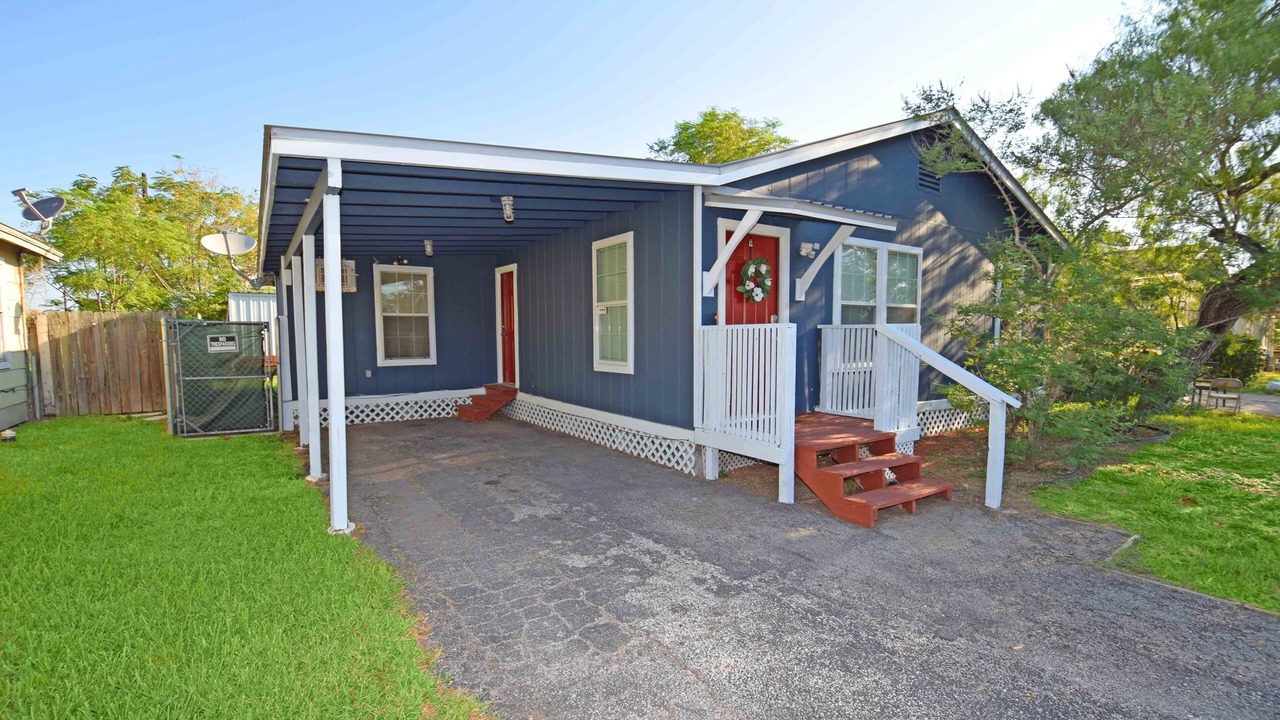 Photo of Outdoor in Kingsville