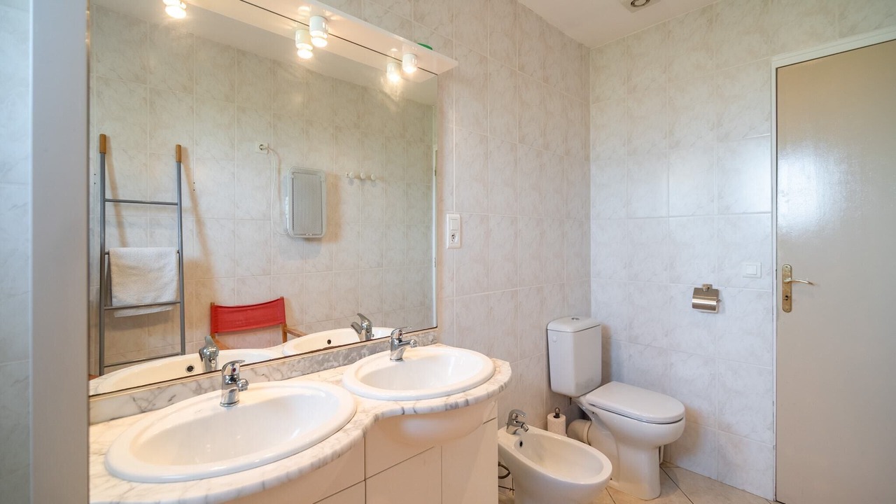 Photo of Bathroom in Caunes-Minervois