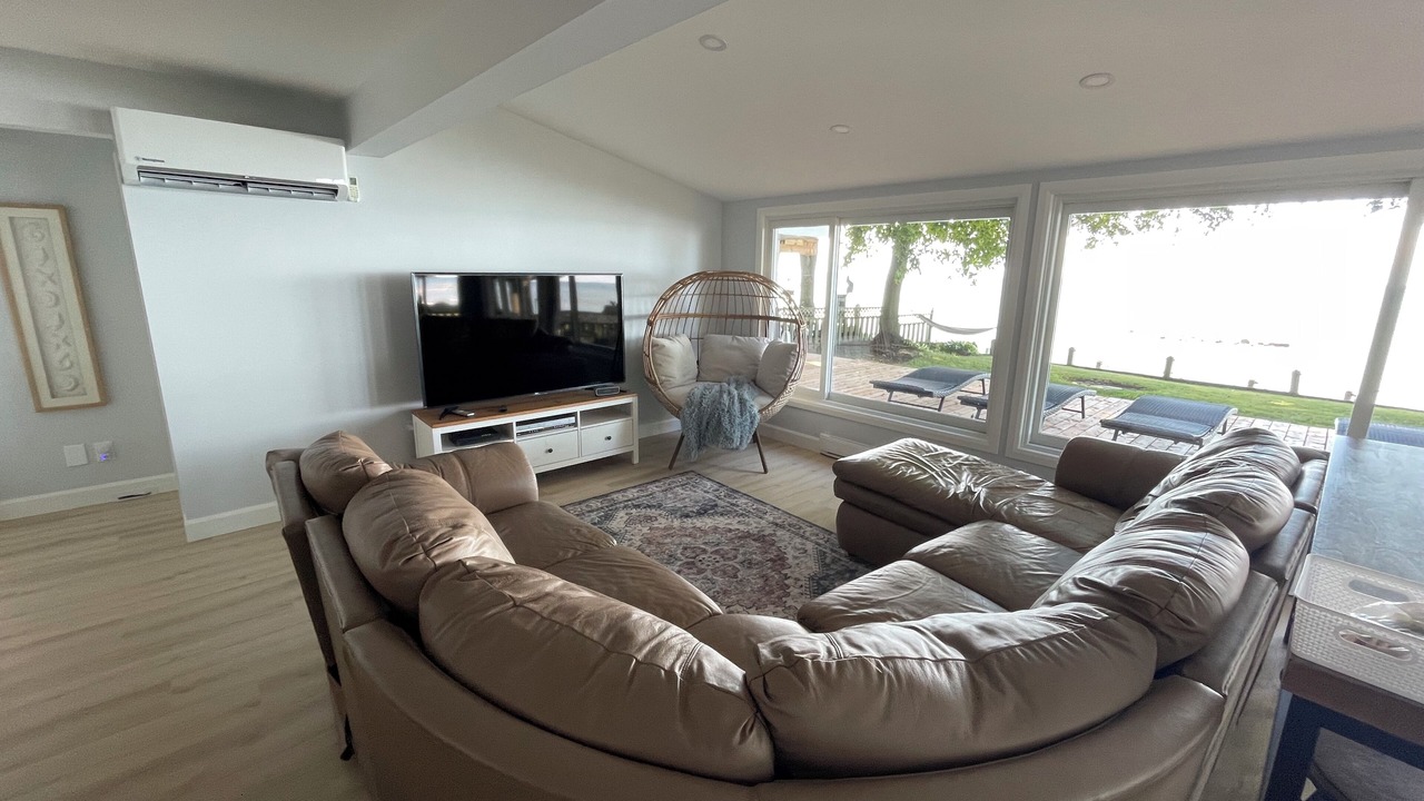 Photo of Livingroom in Lambton Shores