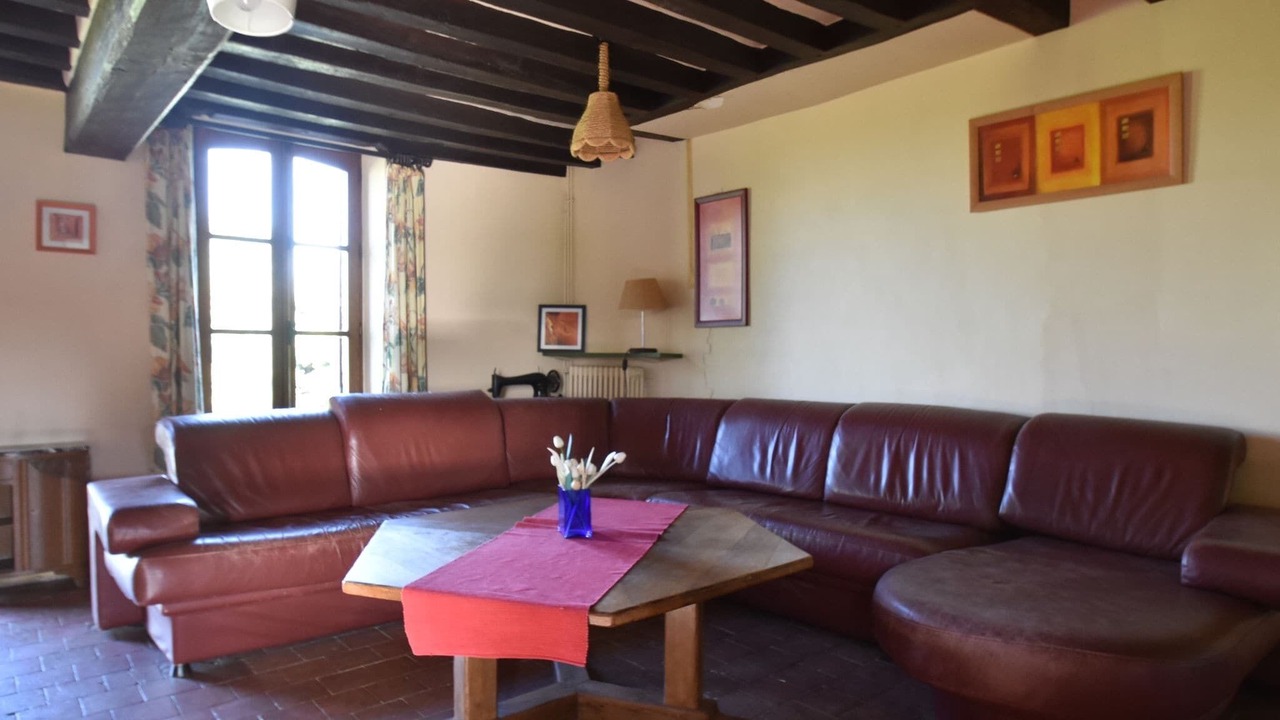 Photo of Livingroom in Saint-Maurice-sur-Aveyron