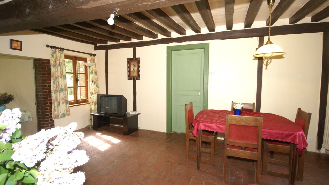 Photo of Livingroom in Saint-Maurice-sur-Aveyron