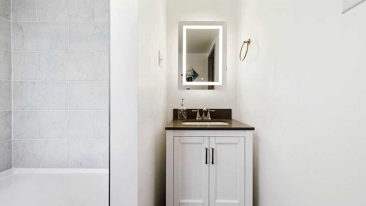 Photo of Bathroom in Crafton