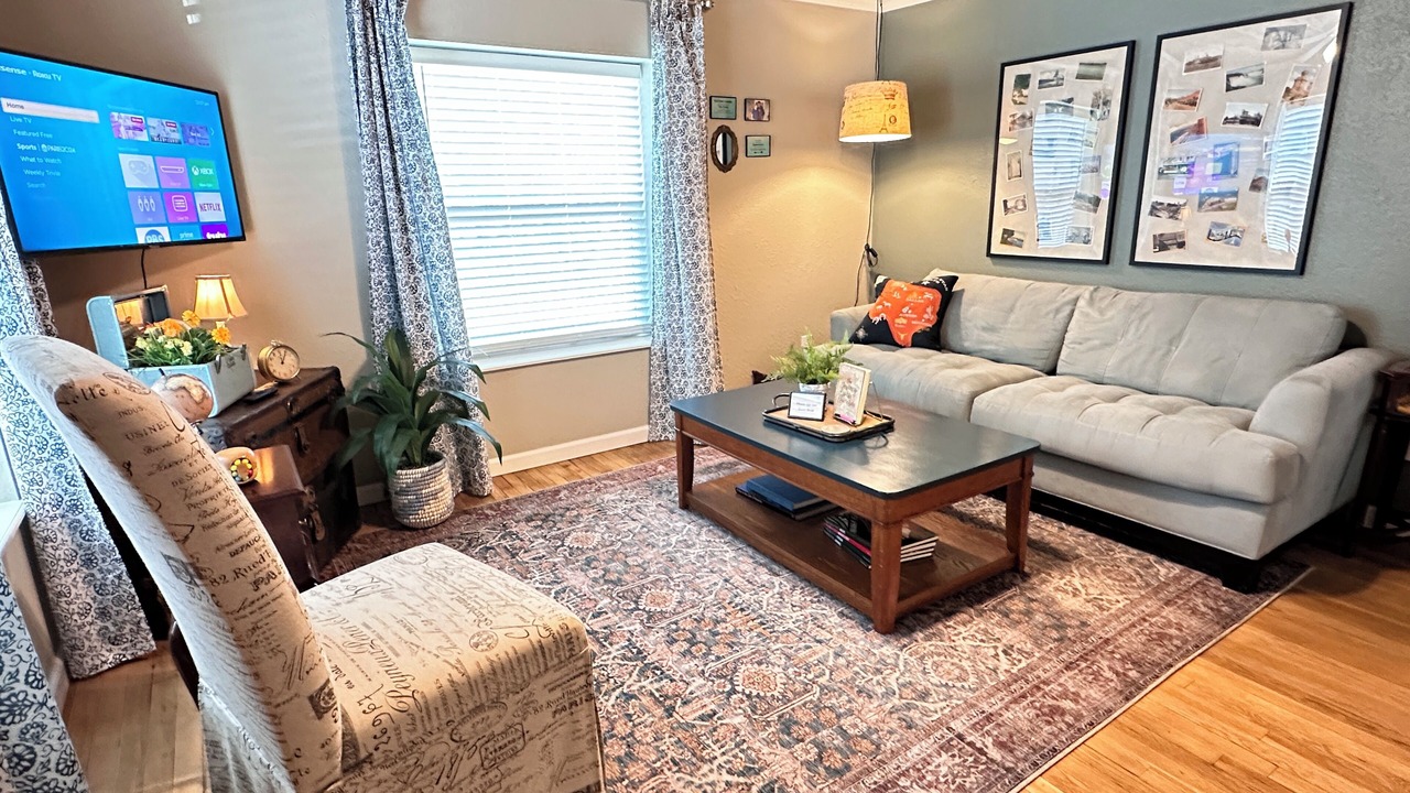 Photo of Livingroom in Stephenville