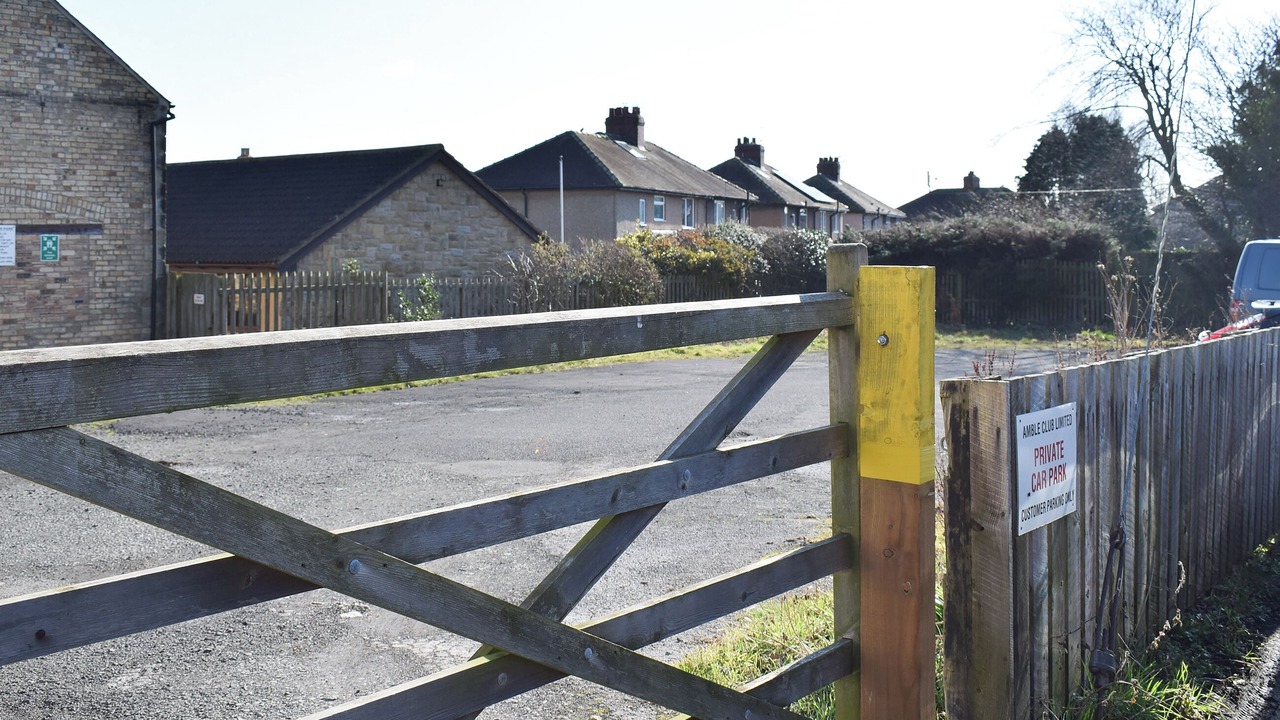 Photo of Others in Amble