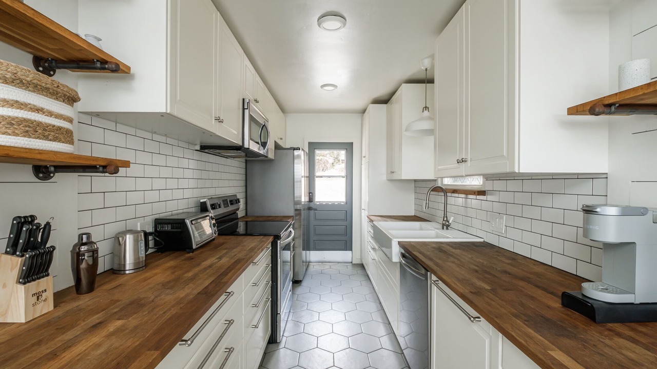 Photo of Kitchen in Townsite
