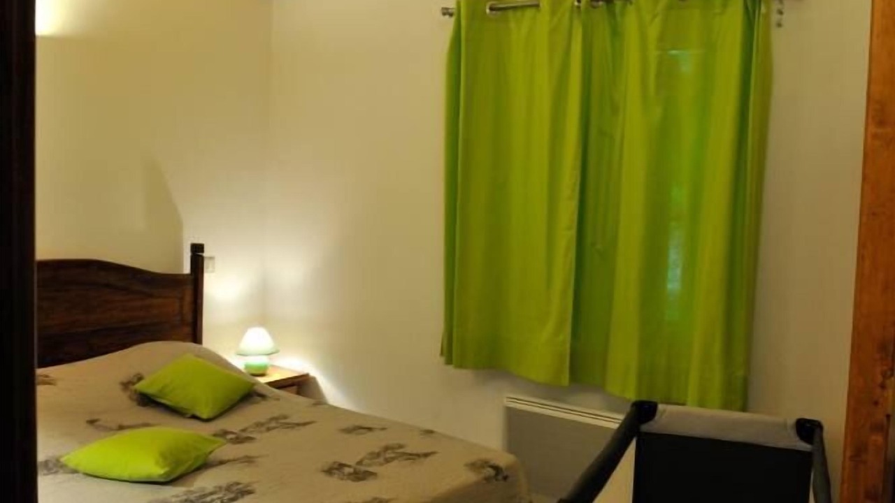 Photo of Bedroom in Saint-Marcel-de-Careiret