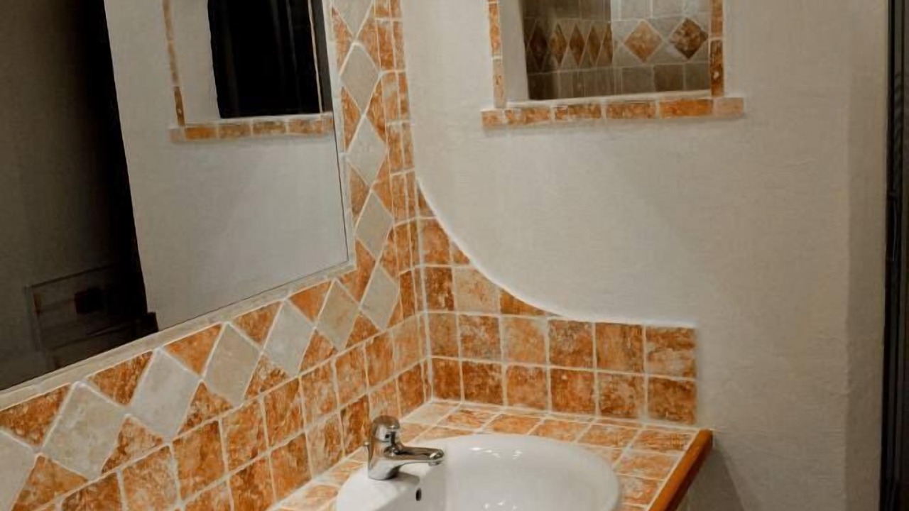 Photo of Bathroom in Saint-Marcel-de-Careiret