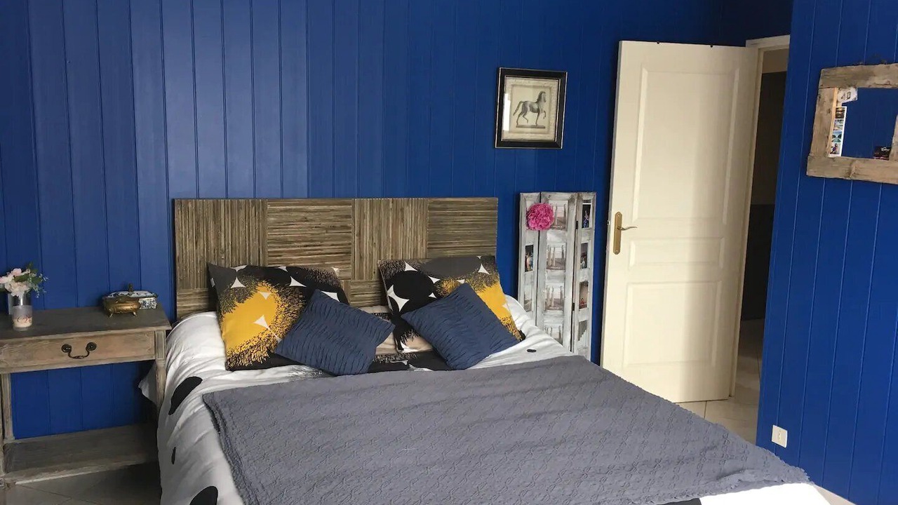 Photo of Bedroom in Saint-Laurent-des-Arbres