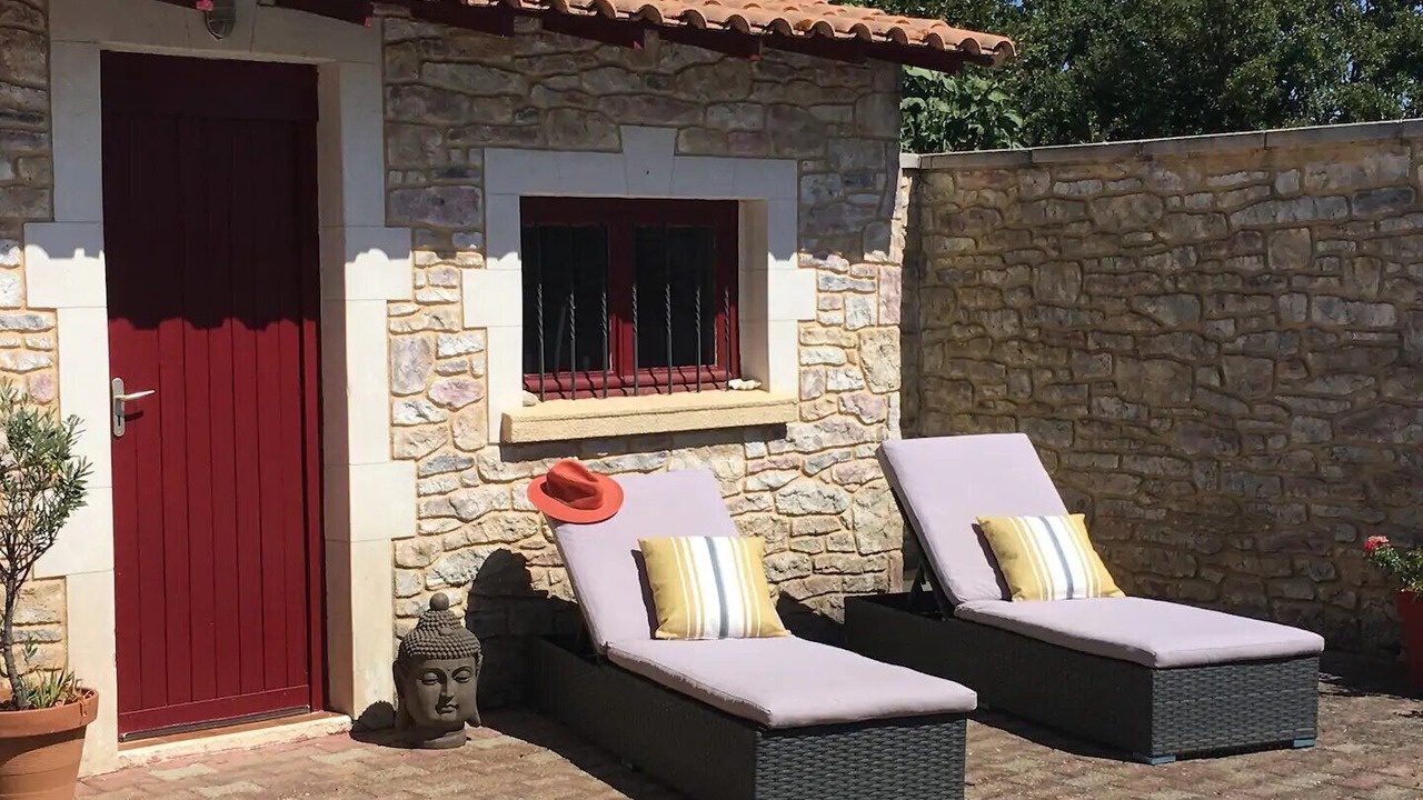 Photo of Patio Balcony in Saint-Laurent-des-Arbres