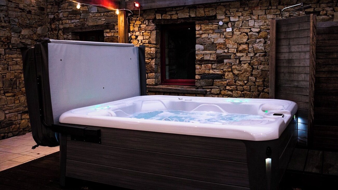 Photo of Others in Ferce