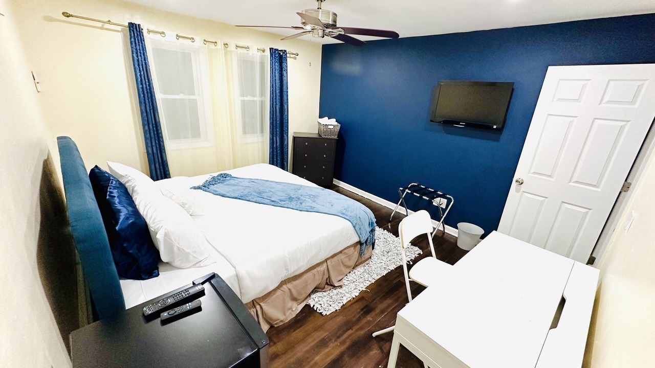 Photo of Bedroom in Mastic Beach