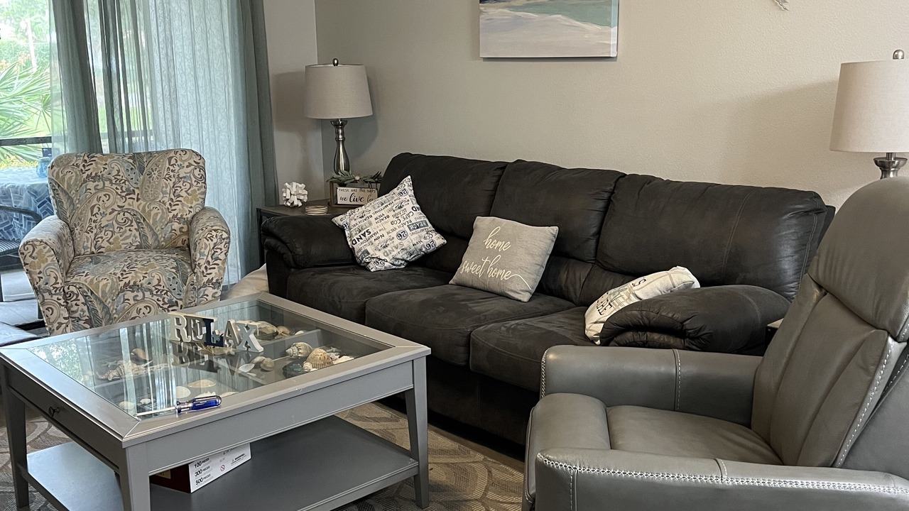 Photo of Livingroom in Trailer Estates