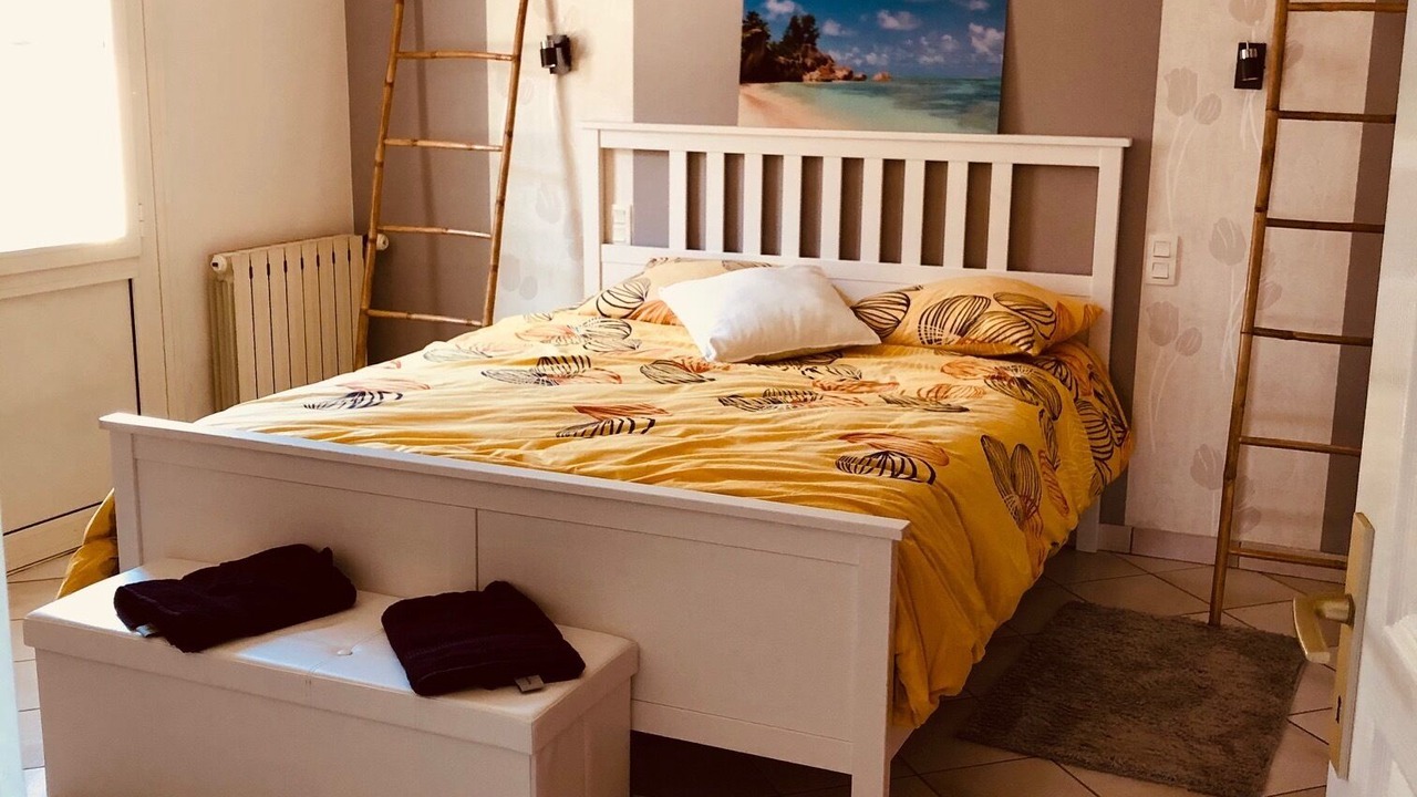Photo of Bedroom in Saint-Denis-du-Payre