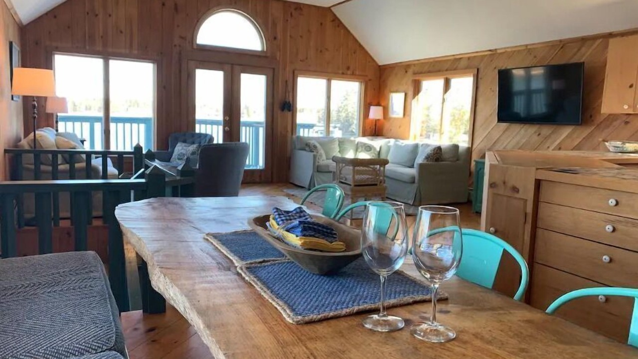 Photo of Others in Bernard