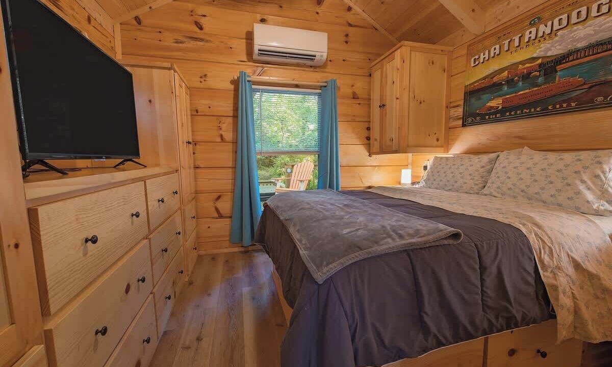 Photo of Bedroom in Chattanooga