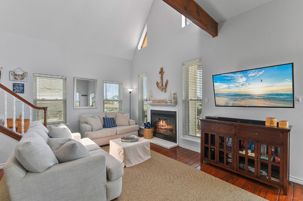 Photo of Livingroom in Terramar Beach
