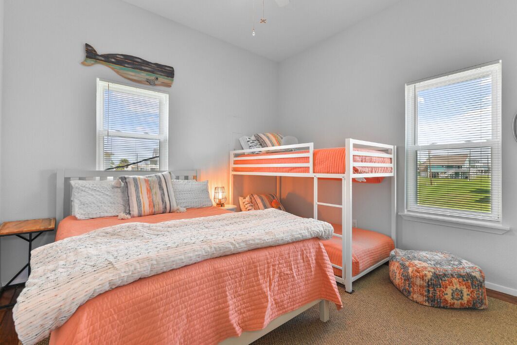 Photo of Bedroom in Terramar Beach