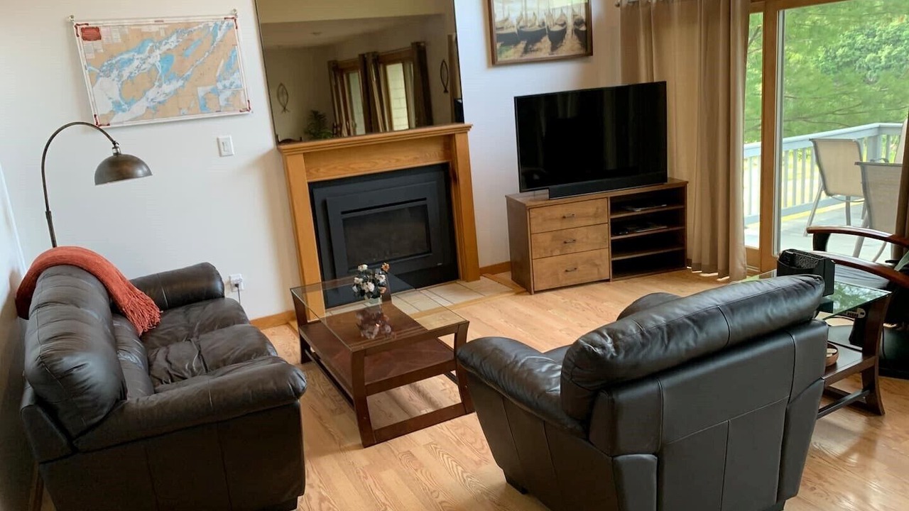 Photo of Livingroom in Wellesley Island