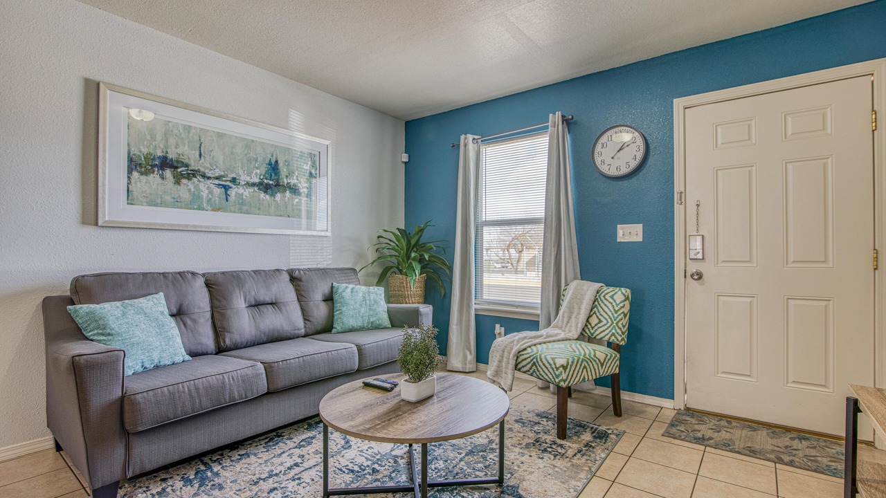 Photo of Livingroom in Fort Bliss