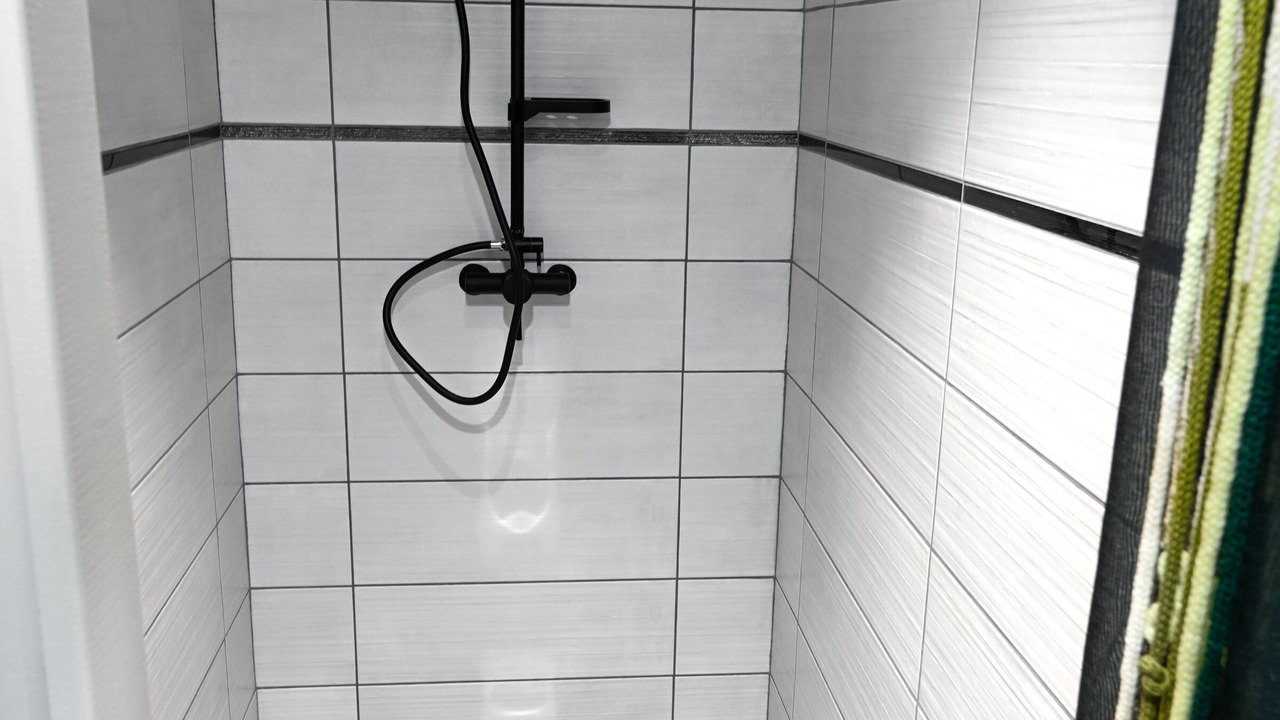 Photo of Bathroom in Montreuil