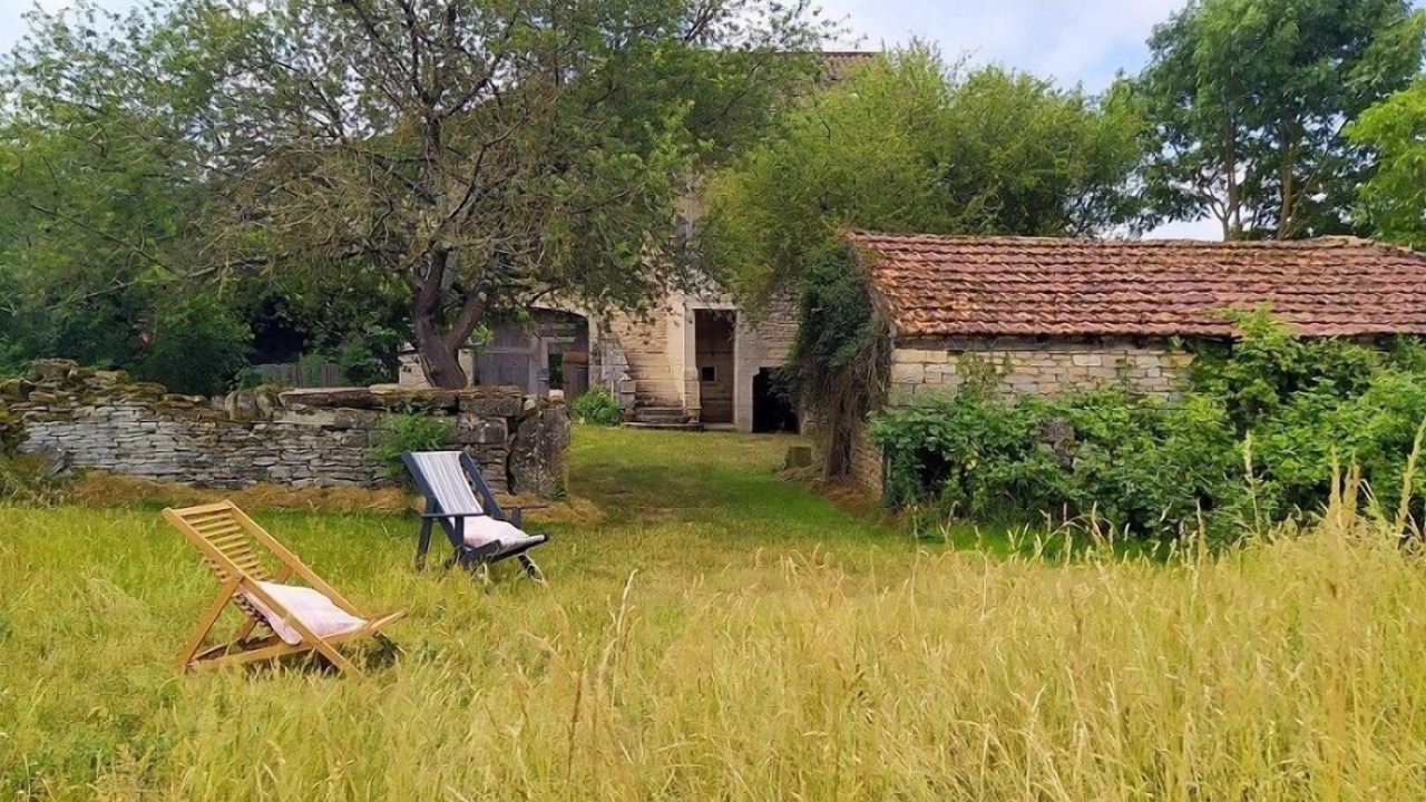 Photo of Outdoor in Chapaize