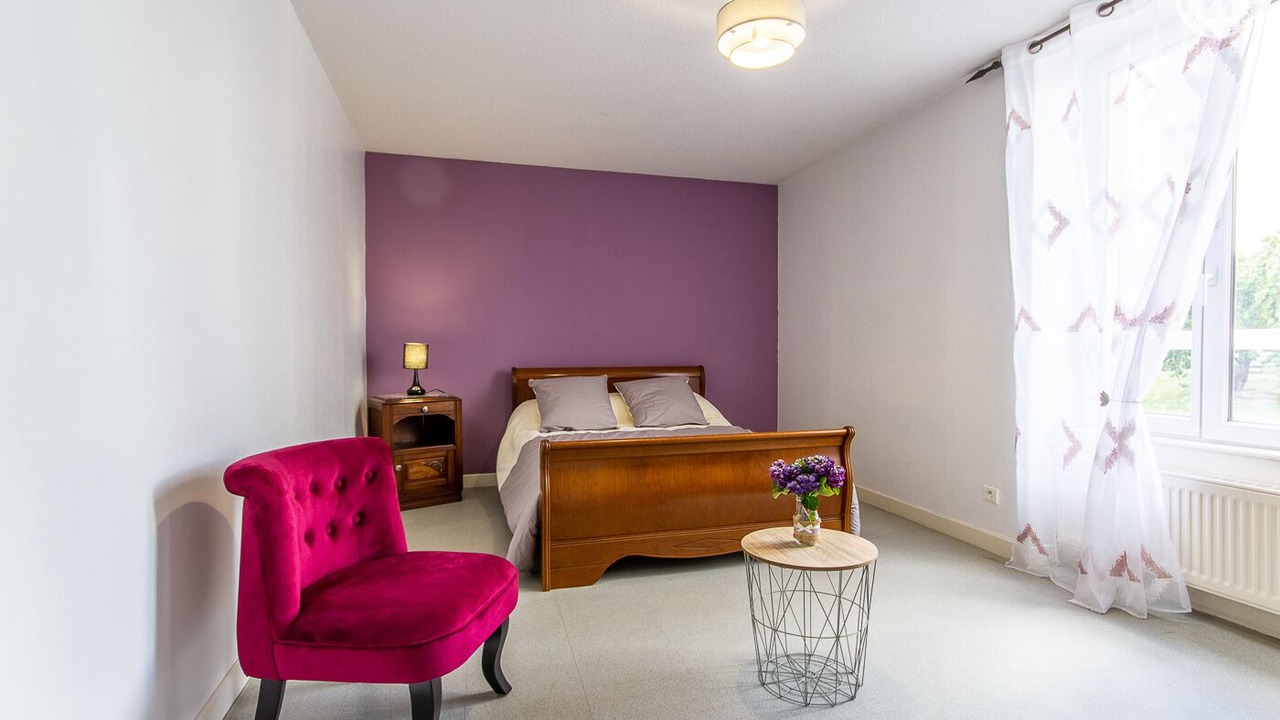 Photo of Bedroom in La Chapelle-au-Mans