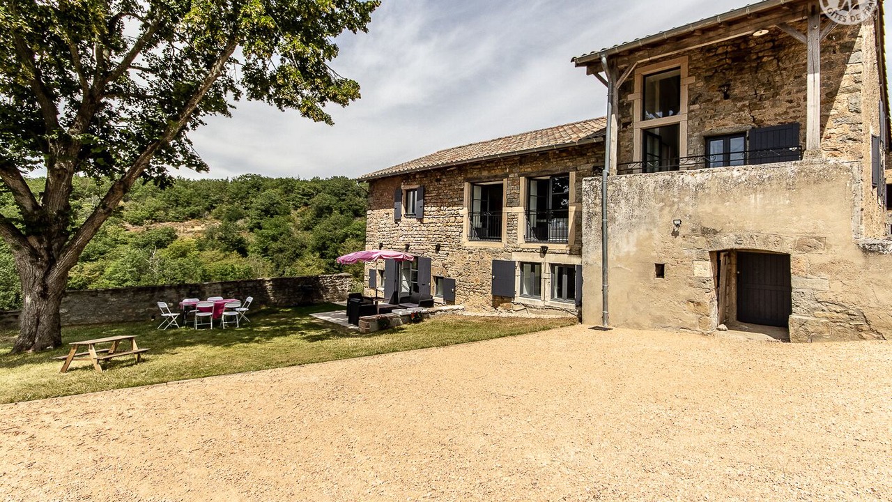 Photo of Outdoor in Berze-le-Chatel