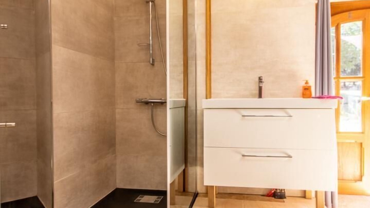 Photo of Bathroom in Antully