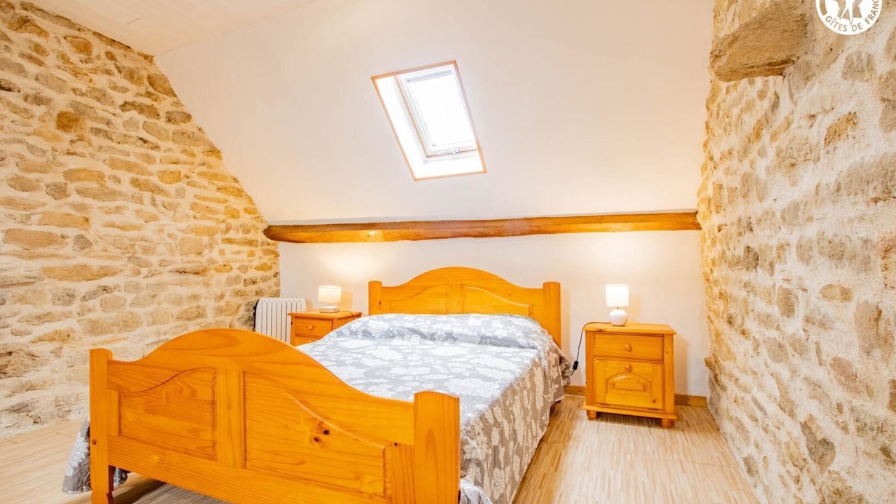 Photo of Bedroom in Saisy