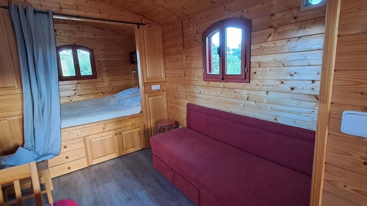 Photo of Bedroom in Bourbon-Lancy