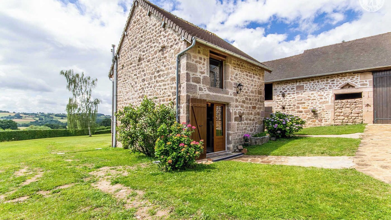 Photo of Outdoor in Mesvres