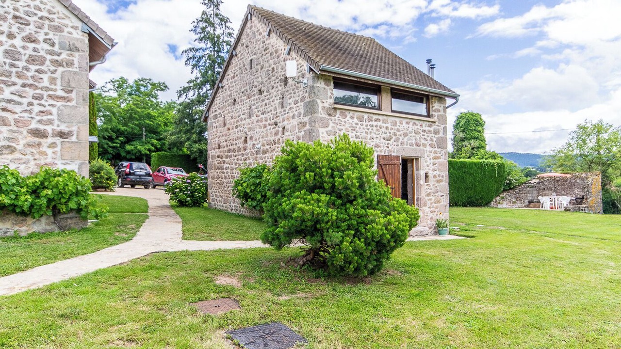 Photo of Outdoor in Mesvres