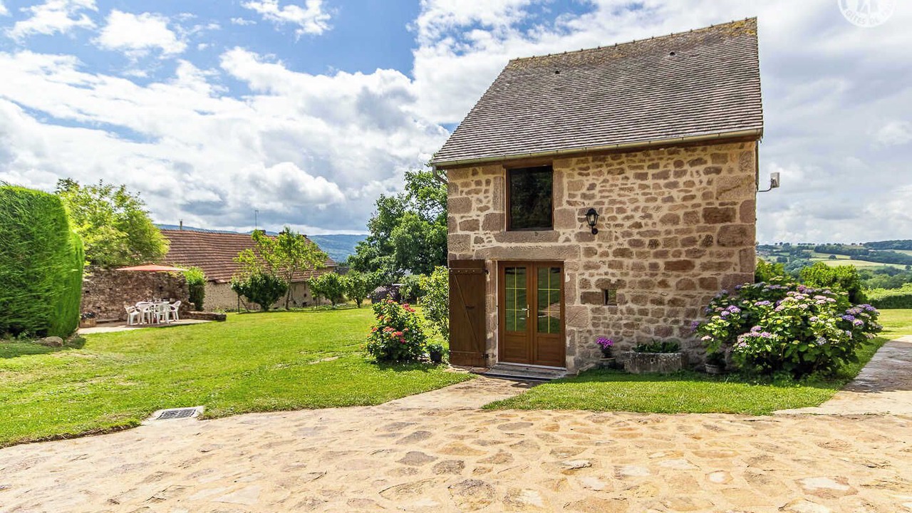 Photo of Outdoor in Mesvres