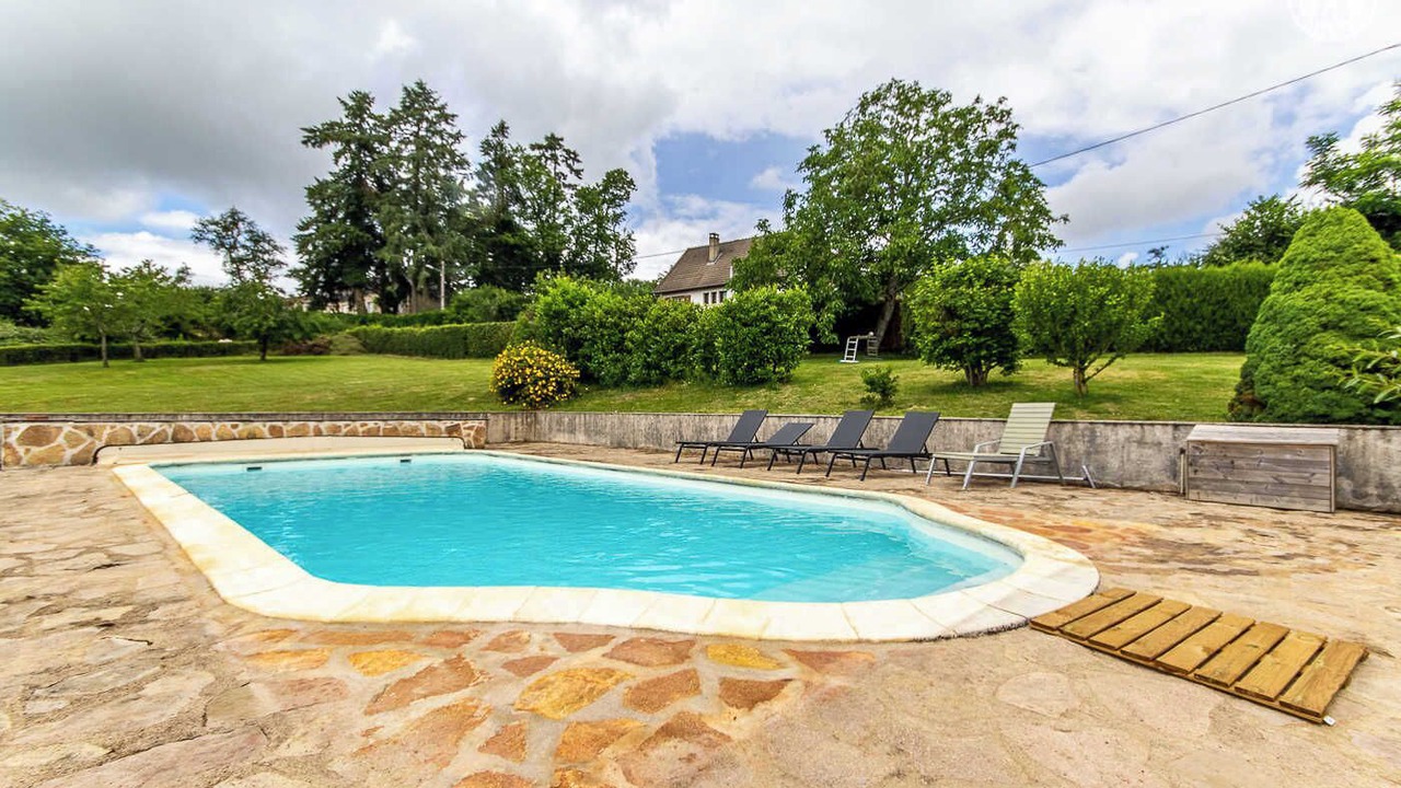 Photo of Outdoor in Mesvres