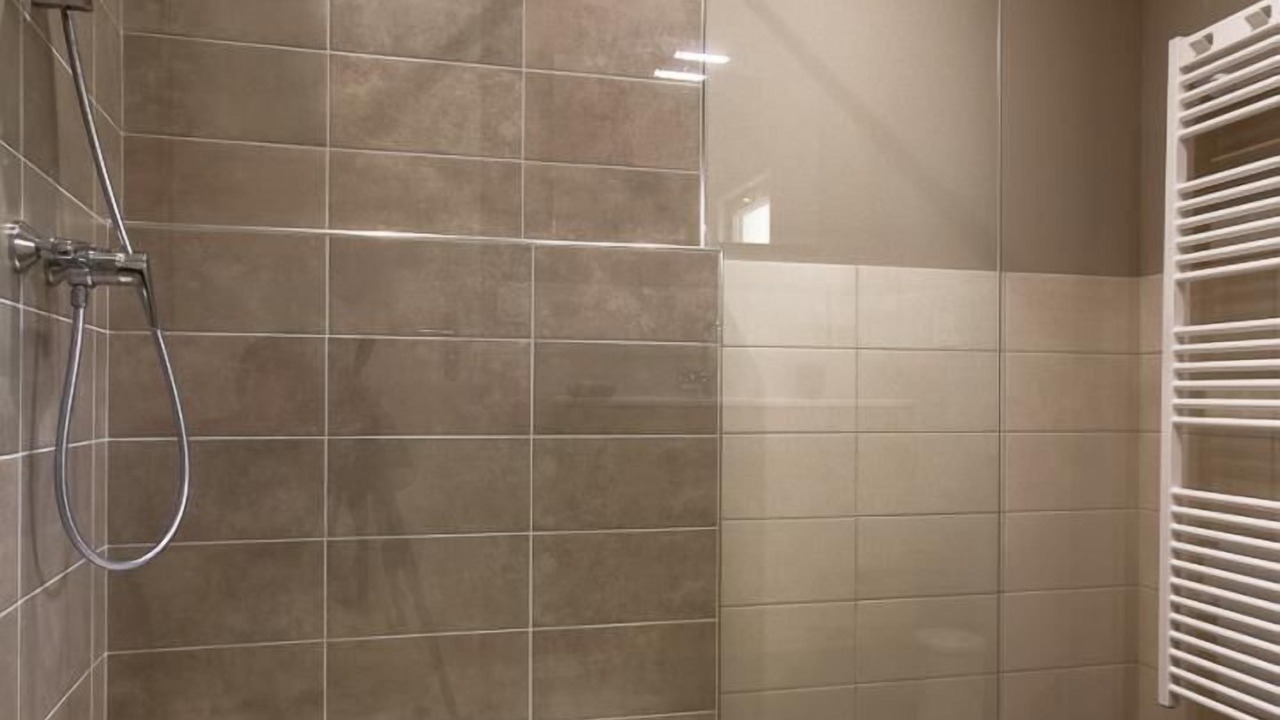 Photo of Bathroom in Cluny