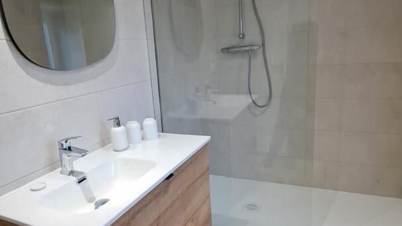 Photo of Bathroom in Chevagny-sur-Guye