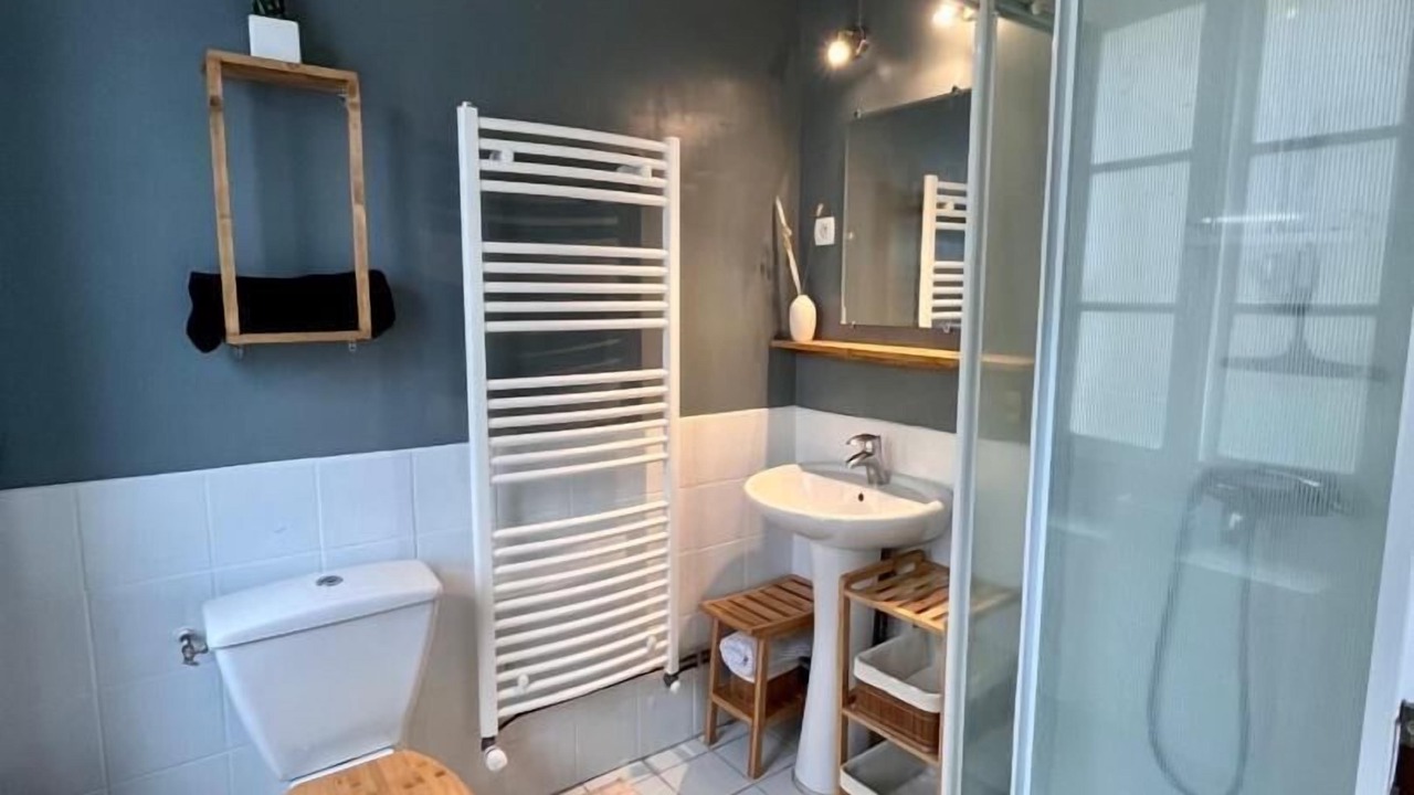 Photo of Bathroom in Saisy