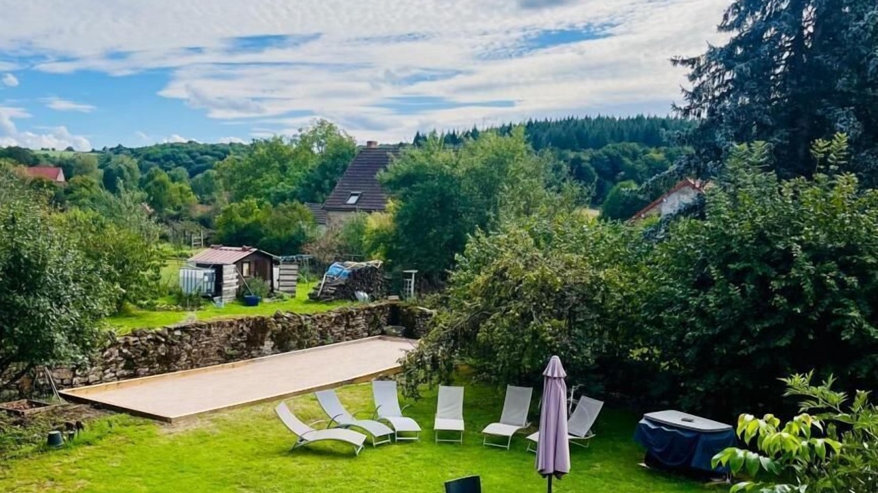 Photo of Outdoor in Saisy