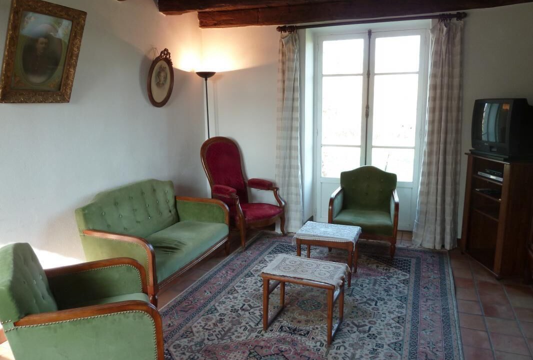 Photo of Livingroom in Gueugnon