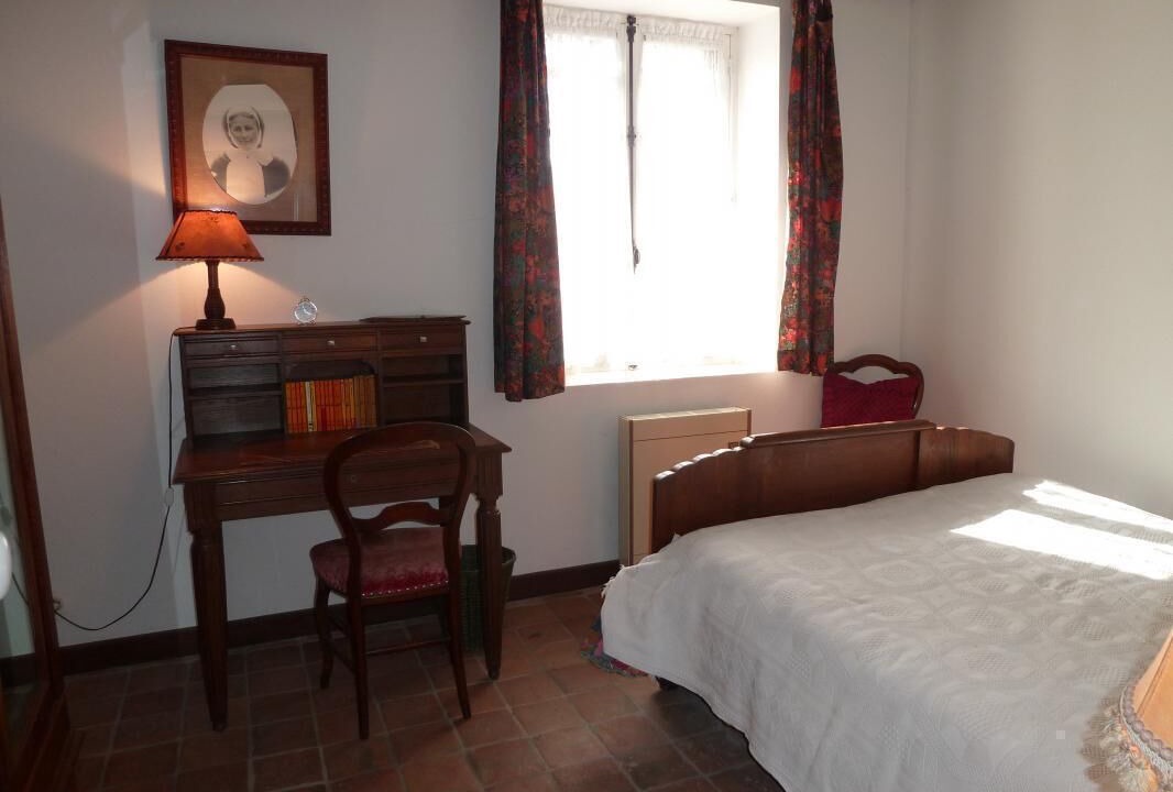 Photo of Bedroom in Gueugnon