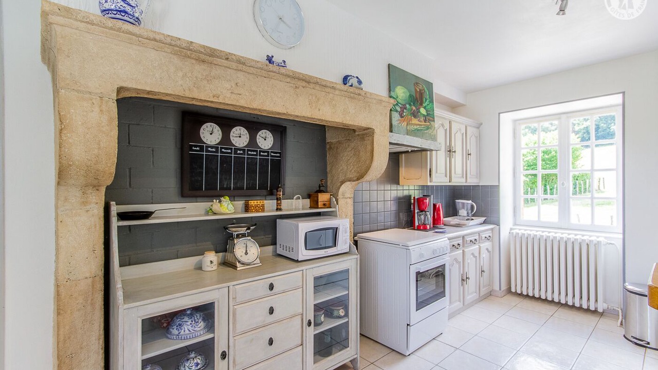 Photo of Kitchen in Saint-Mard-de-Vaux