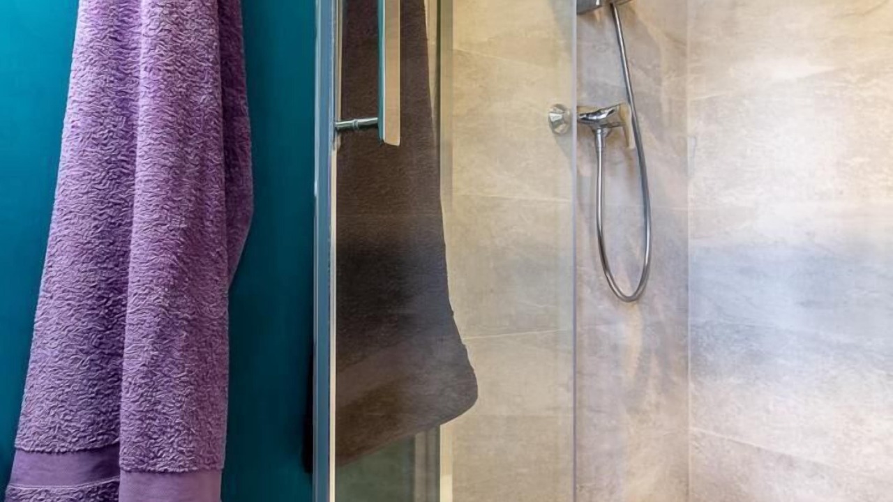 Photo of Bathroom in Cheilly-les-Maranges