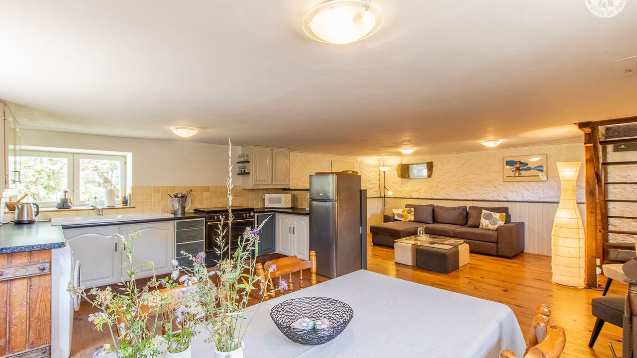 Photo of Livingroom in Issy-l'Eveque