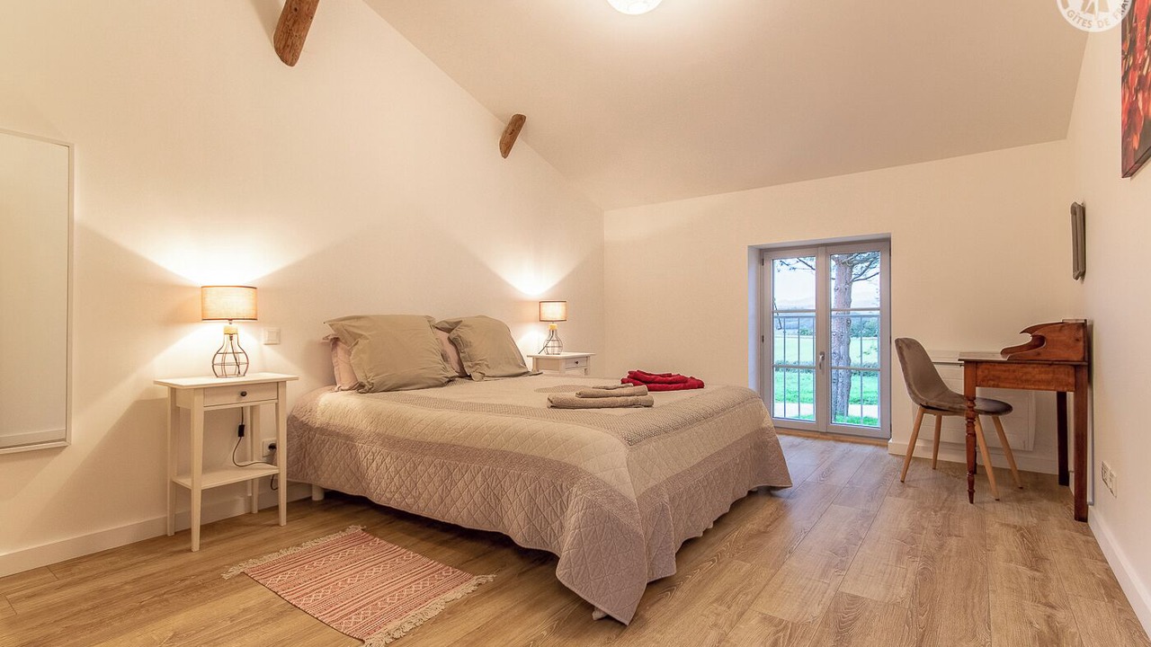 Photo of Bedroom in Charnay-les-Macon