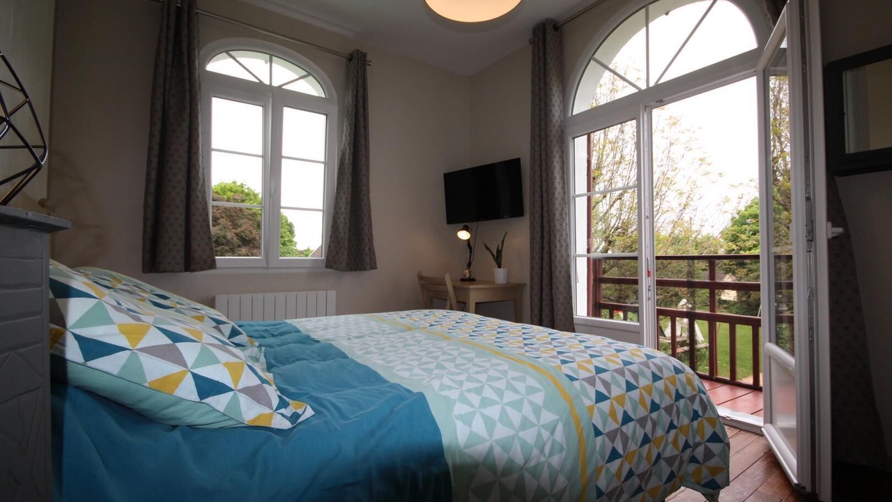 Photo of Bedroom in Charolles