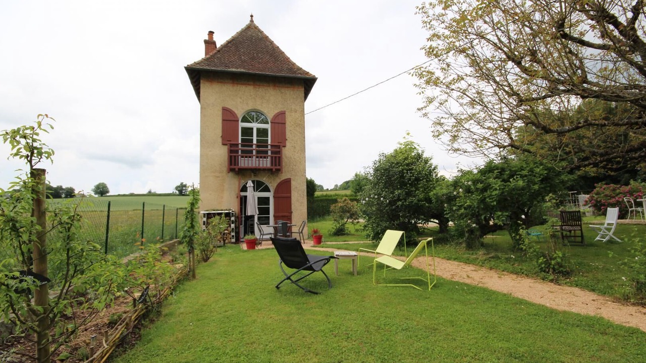 Photo of Outdoor in Charolles