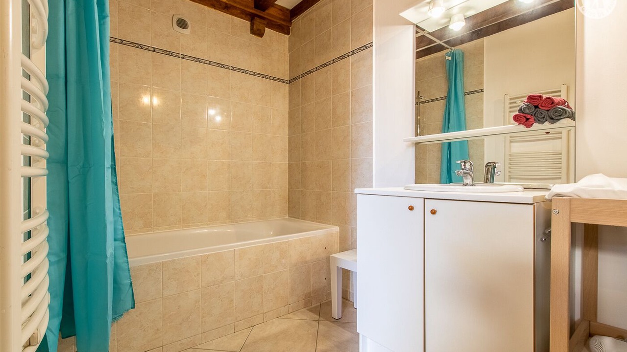 Photo of Bathroom in Jugy