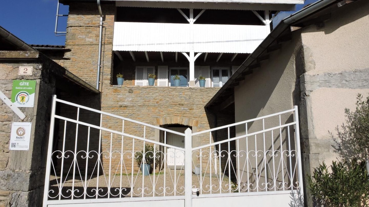 Photo of Outdoor in Sologny