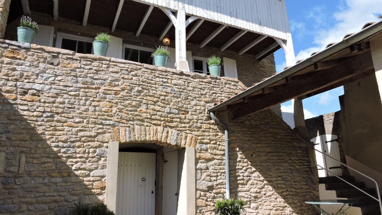 Photo of Outdoor in Sologny