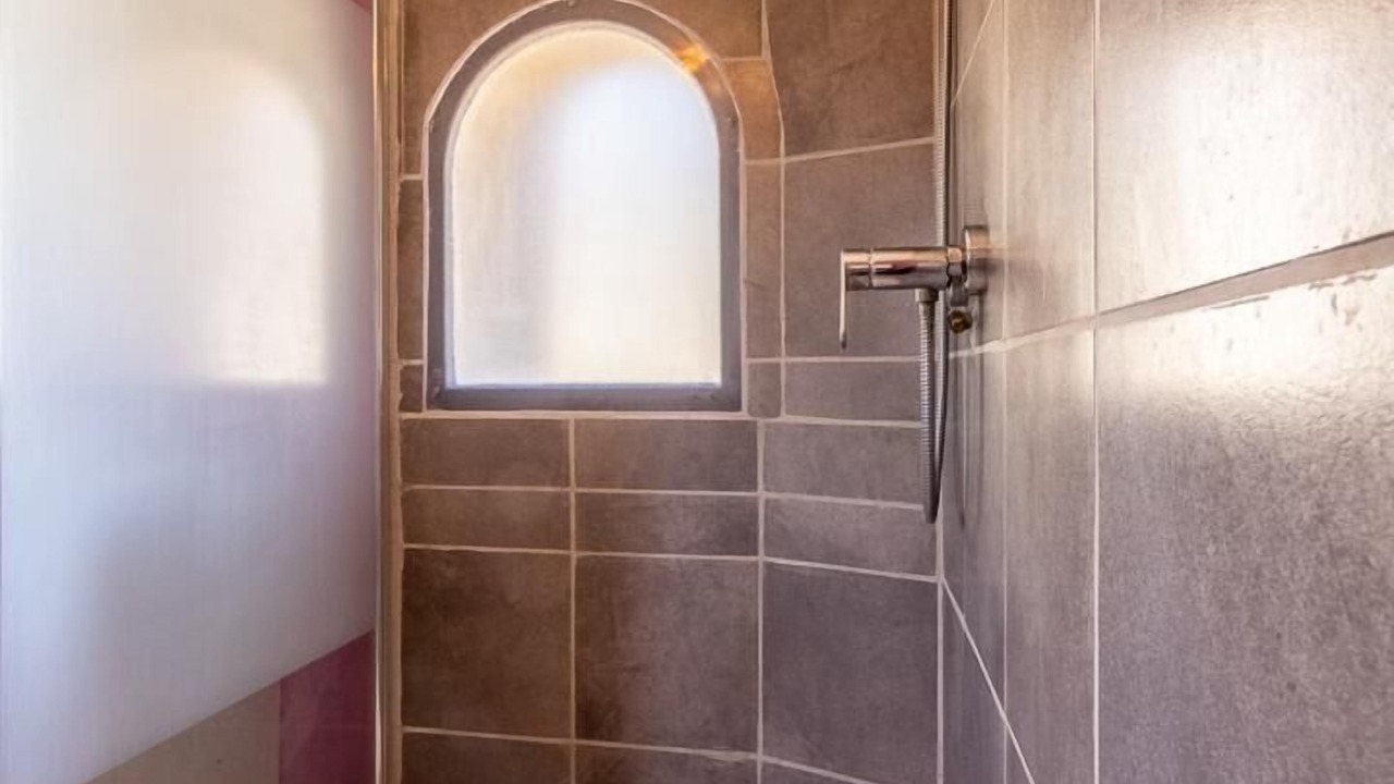 Photo of Bathroom in La Chapelle-de-Guinchay